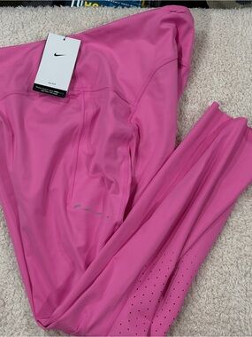 Nike swift pink women’s leggings size XL new with tags nwt